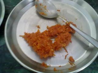 Carrot Halwa -Gajar Halwa/Gajerela in a Jiffy and a Tried and tested Short Cut