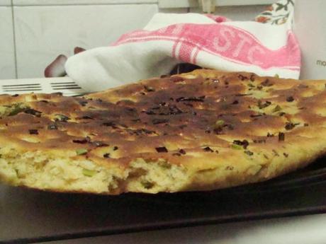 Whole Wheat Foccacia with Olives and Jalapenos and Basil and Happy Tummies