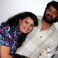 thumbs prabhas in usa mirchi tour photos pics 1 Mirchi USA Success Tour: Prabhas In LA   Photos