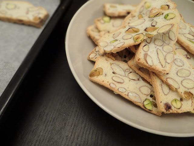 Nutty Biscuit Slices {Daring Bakers}