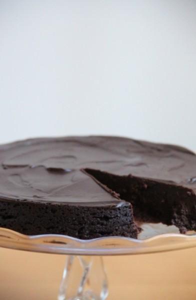 IMG 0814 392x600 Flourless Chocolate Celebration Cake	