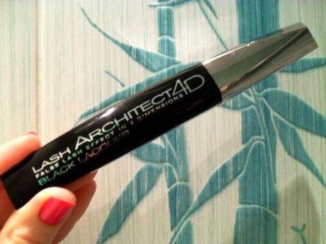 BLACKEST BLACK: L'OREAL LASH ARCHITECT 4D BLACK LACQUER MASCARA REVIEW