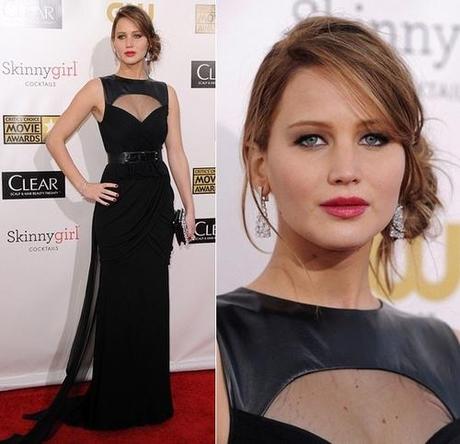 A picture of Jennifer Lawrence in a black gown. 