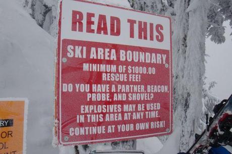 Stevens Pass Boundary warning