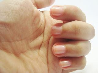 Do Your Nails Quickly with Nail Tint