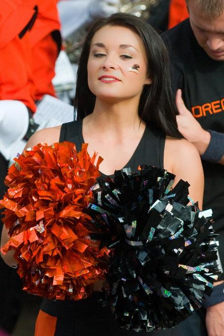 Oregon State Cheerleaders