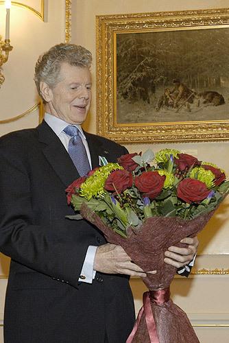 September 20, 2004Kremlin, Moscow. Awarding American pianist Van Cliburn Order of Friendship.