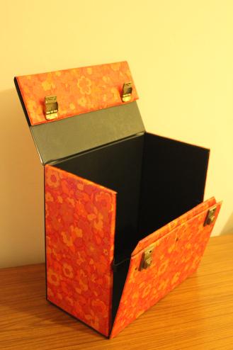 vintge vinyl record box