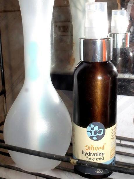 Omved Hydrating Face Mist with Lavender and Juniper Berry