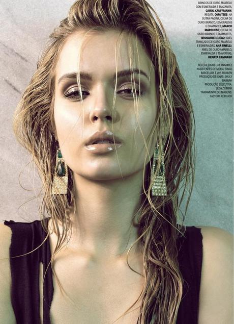 Josephine Skriver by Henrique Gendre for Vogue Brazil March 2013 2