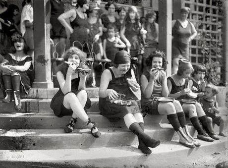 fat-grrrl-activism:

“In 1921, early suffragettes often donned a bathing suit and ate pizza in large groups to annoy men…it was a custom at the time”
(via Cult of Aphrodite Vintaga)


I have found my historical people.