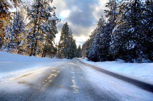 Driving on Ice & Snow in St. Louis, Missouri–Safety Tips