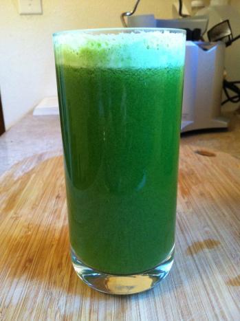 Green Juice becauseitsgoodforyou.com