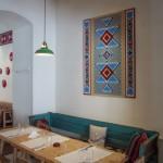 Lacrimi Si Sfinti by Cristian Corvin