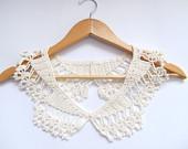 White Handmade Crochet Collar - JurgitasHandicrafts