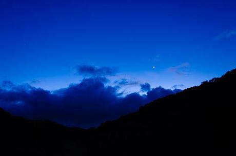 new moon rising at sunset