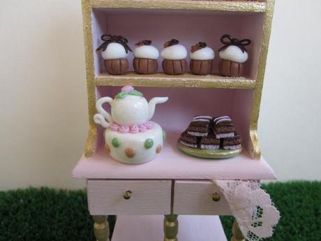 Baking Miniature Sweets