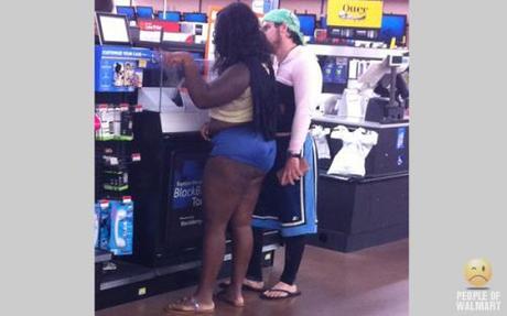People of Walmart: The Cheeky-Short-Shorts Edition shorts7