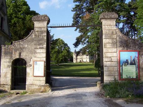 Main entrance gate - Château de la Bourdaisière Castle - France