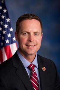 Rodney_Davis,_Official_Portrait,_113th_Congress