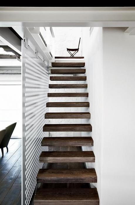 Modern slender staircase.