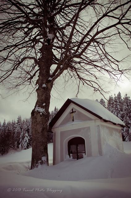 Village of Vojsko in winter