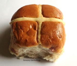 Asda White Choc & Raspberry Hot Cross Buns Review