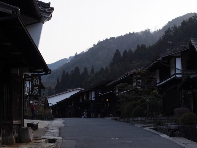 P3090257 木曽妻籠宿，ありし江戸の世の姿のままに / Tsumago juku post town, will take you back in time to the Edo Period.