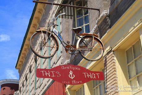 This and That Antiques in Cambridge City, Indiana