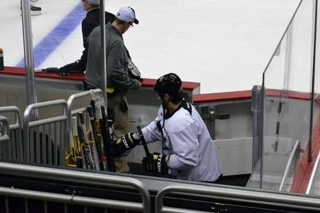 Game 27 : Penguins vs. Bruins : 03.12.13 : Live Game Thread! Game 27 : Penguins vs. Bruins : 03.12.13 : Live Game Thread!