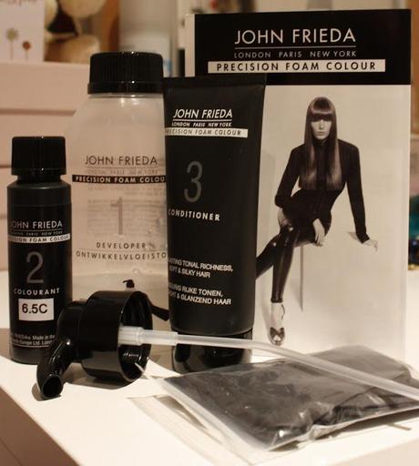 John Frieda - Precision Foam Colour 6.5C - Lightest Copper Brown