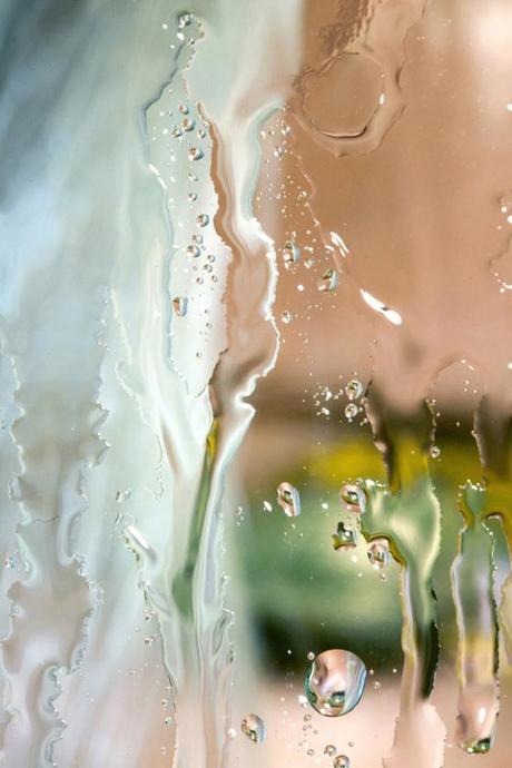 MARILYN MINTER Water Play