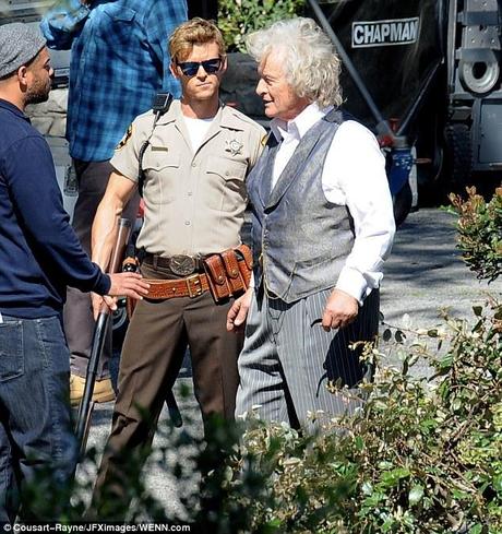 Rutger Hauer and Ryan Kwanten season 6 set Cousart-Rayne FX Images and WENN