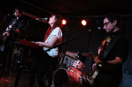 IMG 9398 620x413 ALPINE MADE THEIR NYC DEBUT AT MERCURY LOUNGE [PHOTOS]