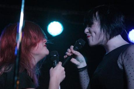 IMG 9694 620x413 ALPINE MADE THEIR NYC DEBUT AT MERCURY LOUNGE [PHOTOS]