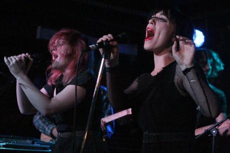 IMG 9509 620x413 ALPINE MADE THEIR NYC DEBUT AT MERCURY LOUNGE [PHOTOS]
