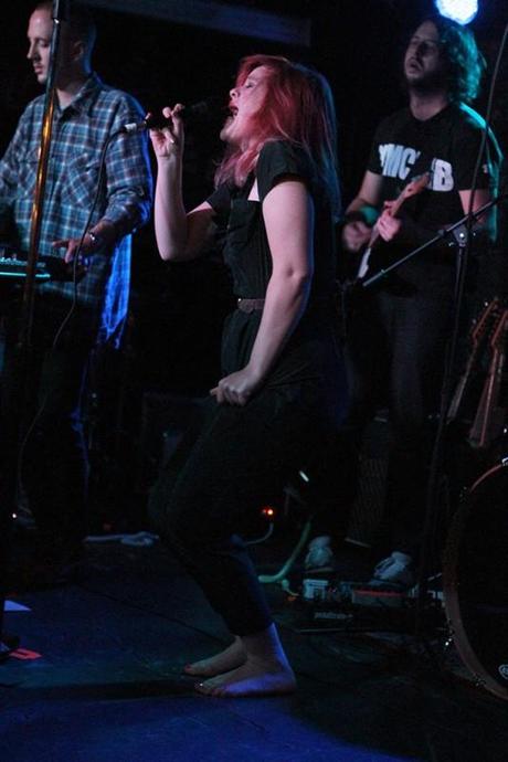 IMG 9579 533x800 ALPINE MADE THEIR NYC DEBUT AT MERCURY LOUNGE [PHOTOS]