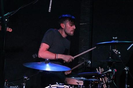 IMG 9783 620x413 ALPINE MADE THEIR NYC DEBUT AT MERCURY LOUNGE [PHOTOS]