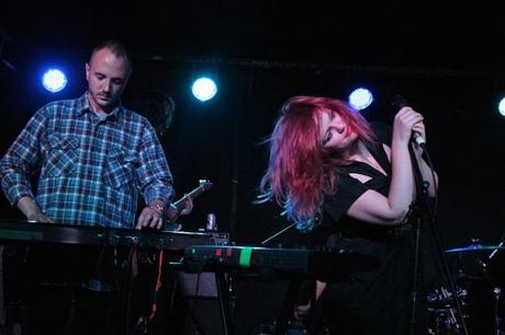 IMG 9769 620x413 ALPINE MADE THEIR NYC DEBUT AT MERCURY LOUNGE [PHOTOS]