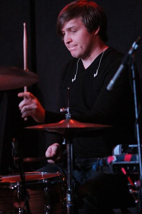 IMG 9406 533x800 ALPINE MADE THEIR NYC DEBUT AT MERCURY LOUNGE [PHOTOS]