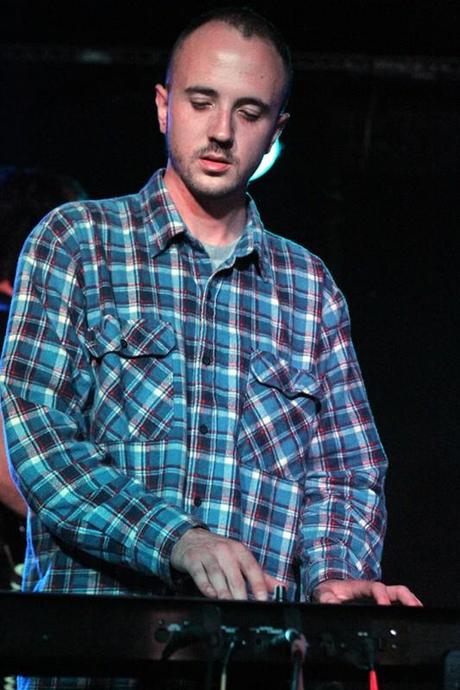 IMG 9681 533x800 ALPINE MADE THEIR NYC DEBUT AT MERCURY LOUNGE [PHOTOS]