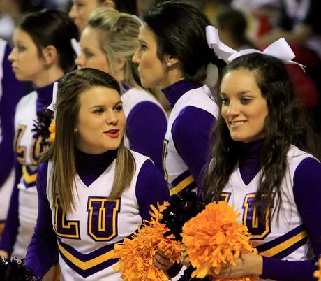 Lipscomb University Cheerleaders