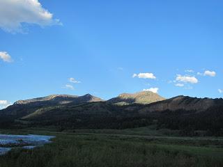 Endless Skies and Mountain Tops