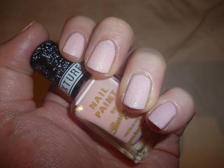 Barry M Textured Nails - Kingsland Road