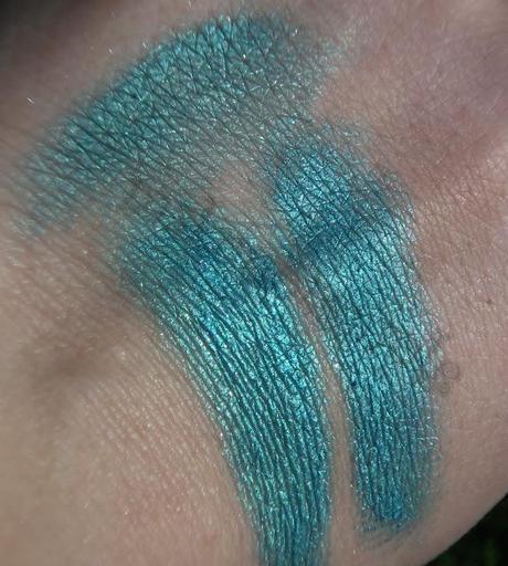 Maybelline Color Tattoo 24hr Cream Eye Shadow 20 Turquoise Forever Swatches