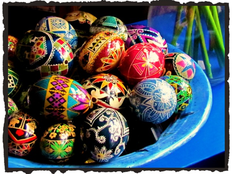 DIY Ukranian Easter Egg Design