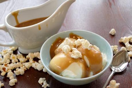 buttered-popButtered Popcorn Ice Cream with Salted Caramel Saucecorn-ice-cream-with-salted