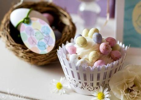 Beautiful Easter Table Styled by Naatje Patisserie and Nomie Stationery