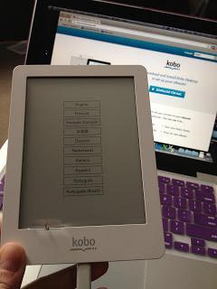 Techy Tuesday: Kobo Glo Unboxing