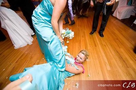 Photographers who captured the best moments of a Wedding Bouquet Toss